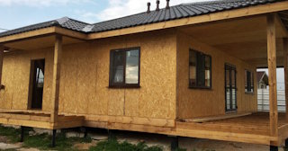 Одноэтажный дом из панелей под ключ в Сатке - Строй-Стк от 136422 рублей